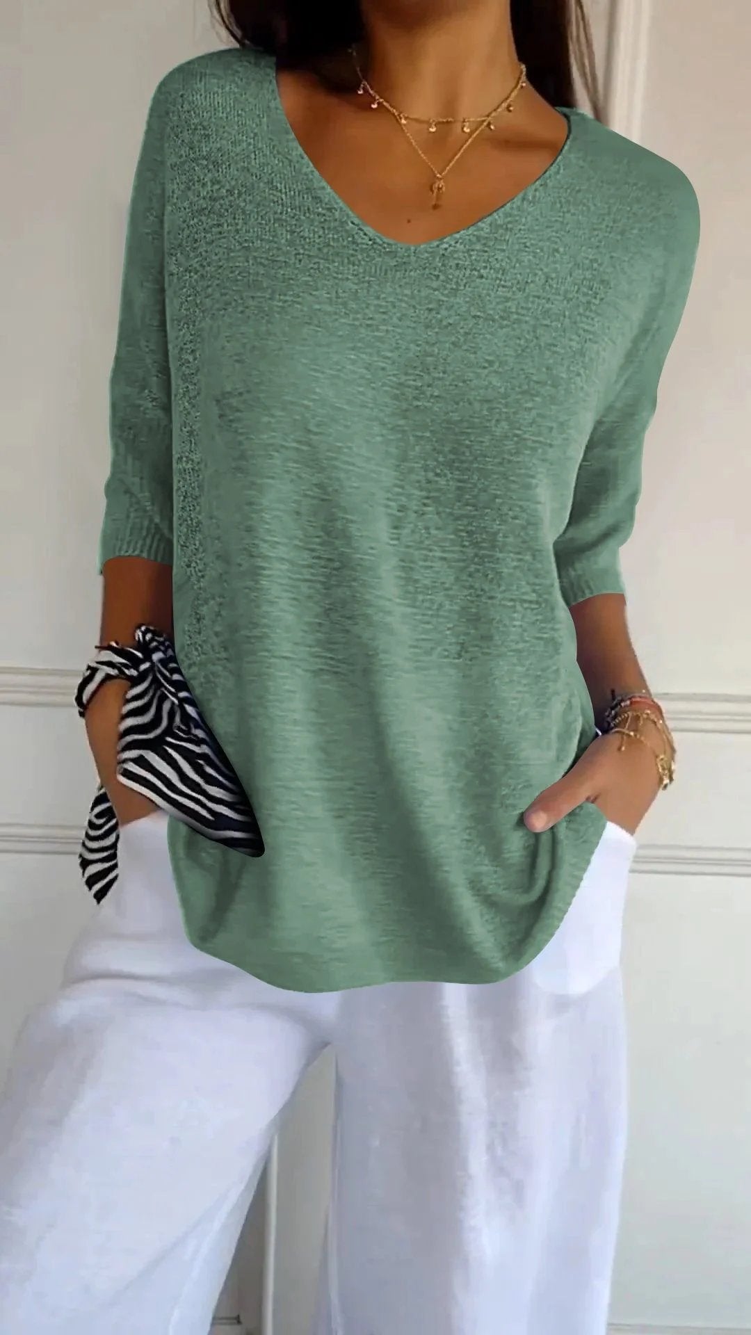 🔥Hot Sale 49% OFF👍🏻💖Solid Color Knitted V-neck Top💖