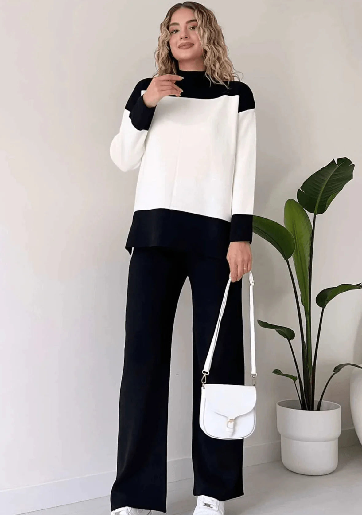 Long Sleeves Two piece Panel Knitted Suit Set