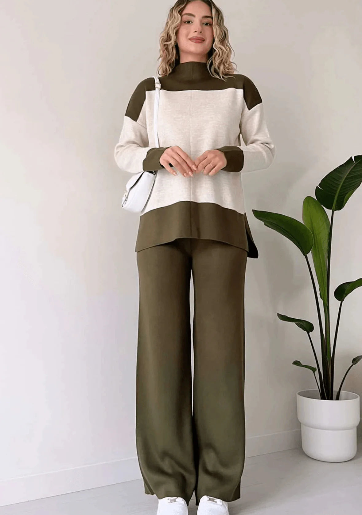 Long Sleeves Two piece Panel Knitted Suit Set