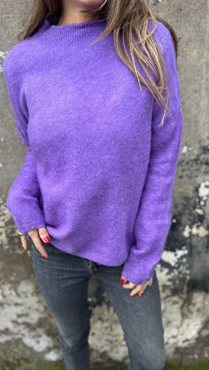 Cashmere soft sweater purple